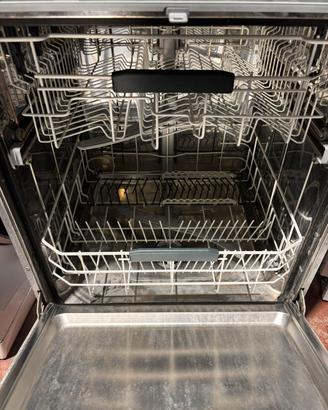 Lavastoviglie Hotpoint Ariston incasso