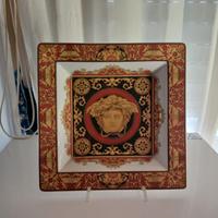 Coppa di Versace della collezione Medusa. Coppa 22