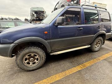 NISSAN TERRANO RICAMBI USATI