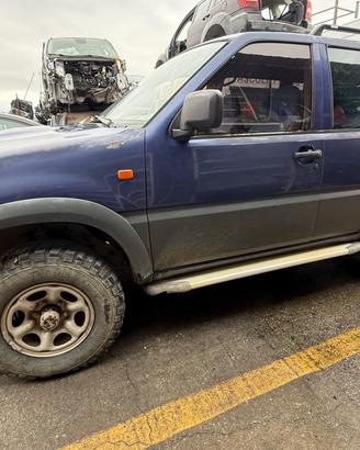 NISSAN TERRANO RICAMBI USATI