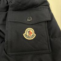 Moncler - piumino con cappuccio modello Mongenevre