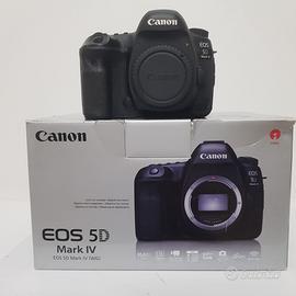 Reflex Canon Eos 5d Mark IV body usato