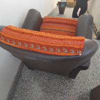 Poltrona relax reclinabile con poggiapiedi