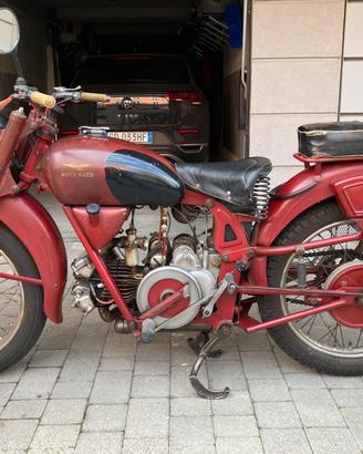 Moto Guzzi Airone 250 Turismo 1952