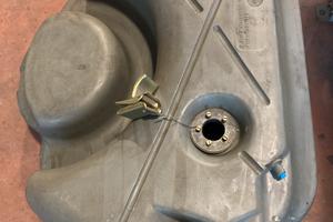 Serbatoio benzina porsche+paraurti+volante