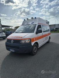 AMBULANZA VW T5