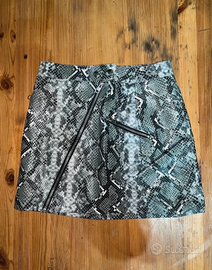 Minigonna Bershka motivo pitonato taglia S snake g