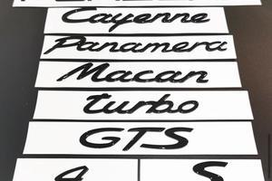 Loghi PORSCHE logo scritta nero lucido opaco