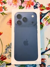 IPHONE 17 PRO BLU