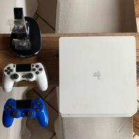 PS4 slim 500gb + 2 joystick + base di ricarica