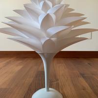 Lampada da tavolo “PETALO” di Tomasucci