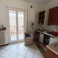 Ampio bilocale in piccola palazzina con box