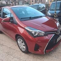 Toyota Yaris - 1.0 VVT-i Lounge Camera