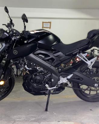 Yamaha MT-125 akrapovic