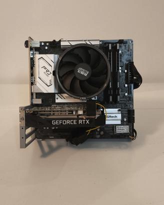 Mini PC Gaming Intel 16GB RAM RTX 2060 e Monitor