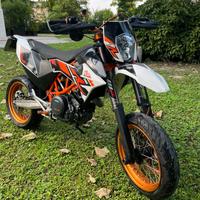 Ktm 690 smc-r a2 - 2016