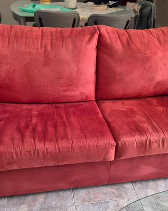 Divano letto in Alcantara color rosso corallo 