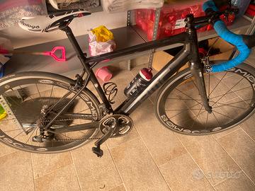 BMC Granfondo GF01 Carbon, cambio elettronico
