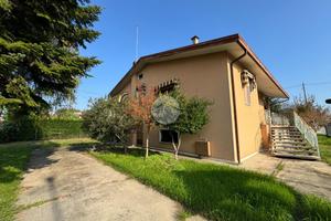 VILLA SINGOLA A SALZANO