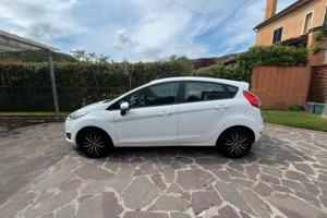 FORD FIESTA 75CV NEOPATENTATI