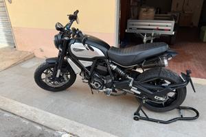 ducati scrambler 1100