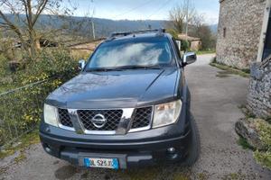 Nissan Navara 2.5 tdci