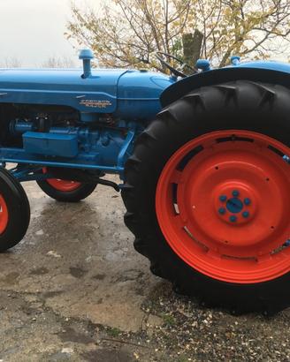 Trattore fordson Major