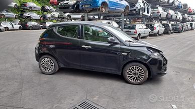 LANCIA Y 2011 SOLO PER RICAMBI