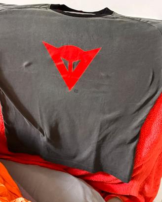 Splendida t-shirt vintage dainese