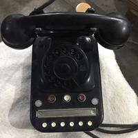 Telefon bachelite