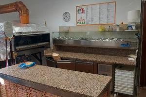 Pizzeria trattoria bar