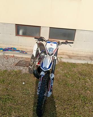 gas gas 300
