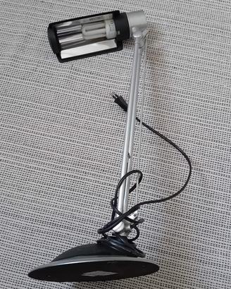 Lampada da scrivania 