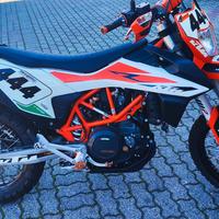 KTM 690 Enduro accessoriata permuta