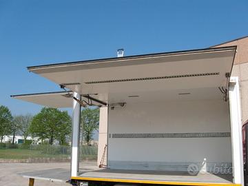 Furgone isotermico A TERRA uso mercati con sponda