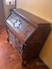 Antico ribaltina scrittoio in legno massello