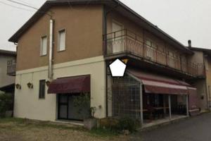 Immobile in asta di 91 m² con 3 locali e box auto 