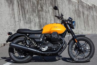 Moto Guzzi V7 NUOVA SOLO 1700 km