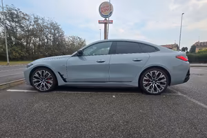 BMW i4 M50 Sport subentro leasing 