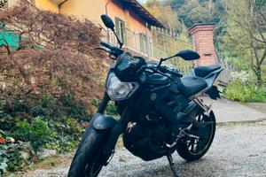 Yamaha mt-125