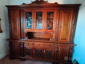 Credenza vintage con Vetrina in stile Umbertino