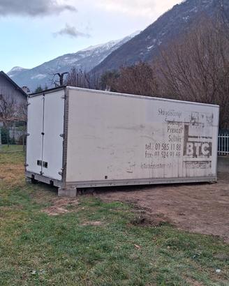 cassone camion per ricovero attrezzi