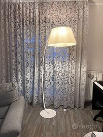 lampada da terra metallo bianco