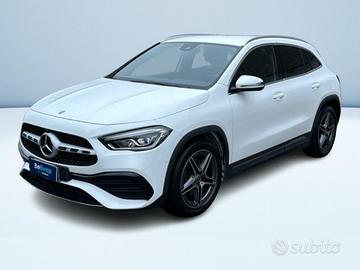 Mercedes GLA 200 d Premium auto