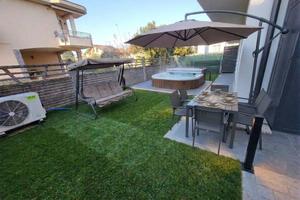 Villa di 163 m² con 4 locali e box auto a Seveso