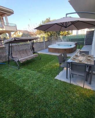 Villa di 163 m² con 4 locali e box auto a Seveso