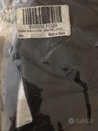 giacca, pantaloni e scarpe anti pioggia