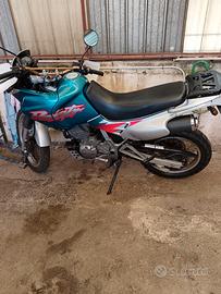 Honda NX 650 Dominator - 1999