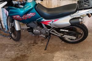 Honda NX 650 Dominator - 1999