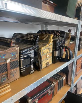 Collezione strumenti musicali vintage –l